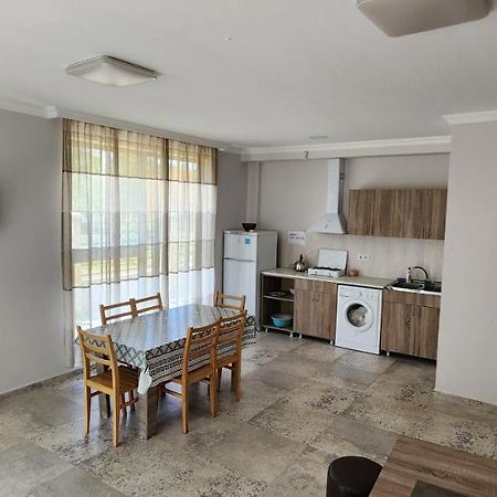 Rio Cottage Apartment Ureki Exterior photo
